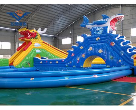 上海龍鯊樂園水上滑梯